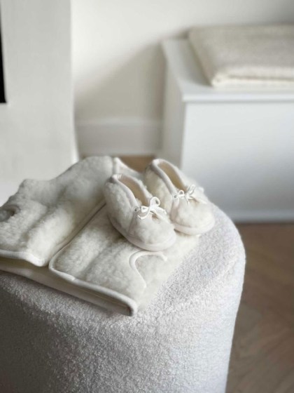 WOOLSHOES5