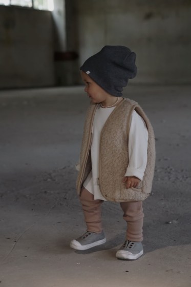 WOOLVEST54